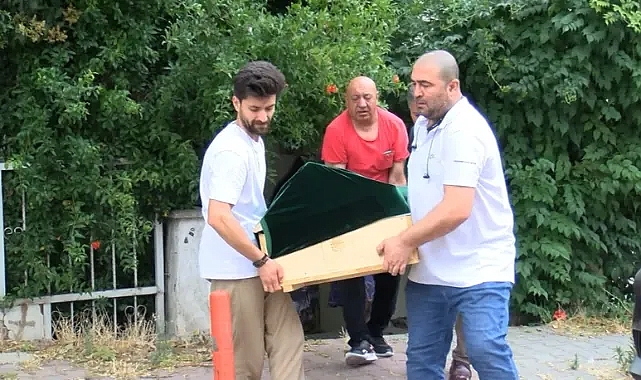 Eski Bakanın kardeşi emekli hakim evinde ölü bulundu