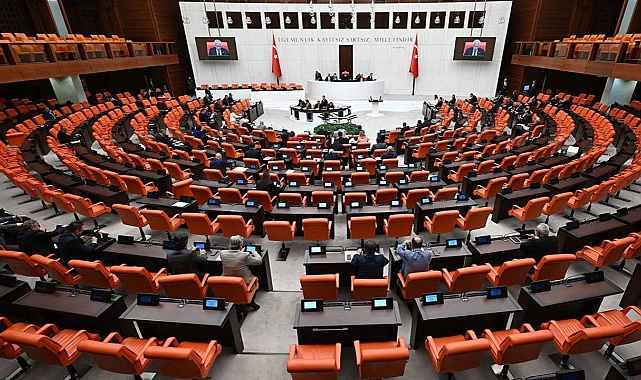 AKP'den Bakanlara yazı: Grup toplantısı öncesi beyan verilmemesi istendi