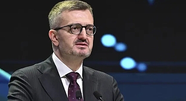 İletişim Başkanı Burhanettin Duran Paylaştı: FETÖ Bağlantılı 379 Hesaba Erişim Engeli Getirildi